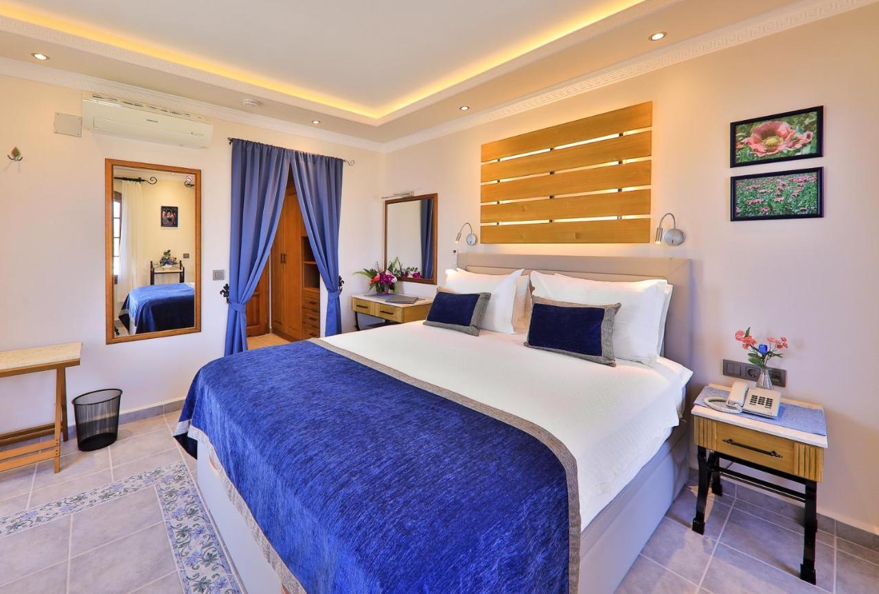 Hadrian Hotel คาช ภายนอก รูปภาพ