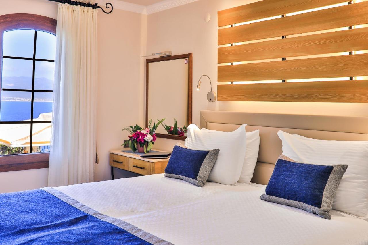 Hadrian Hotel คาช ภายนอก รูปภาพ