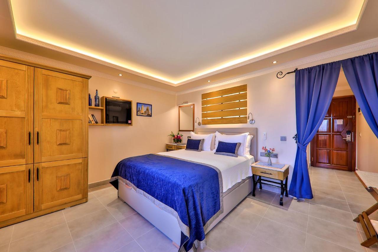 Hadrian Hotel คาช ภายนอก รูปภาพ