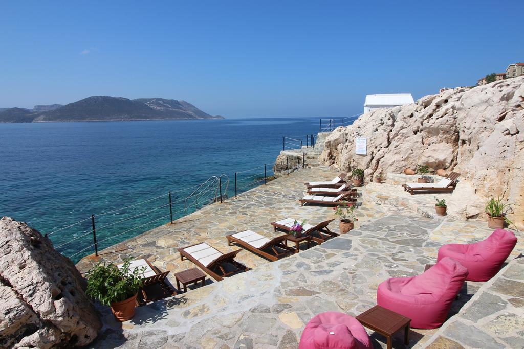 Hadrian Hotel คาช ภายนอก รูปภาพ