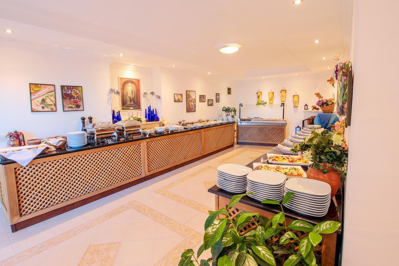Hadrian Hotel คาช ภายนอก รูปภาพ